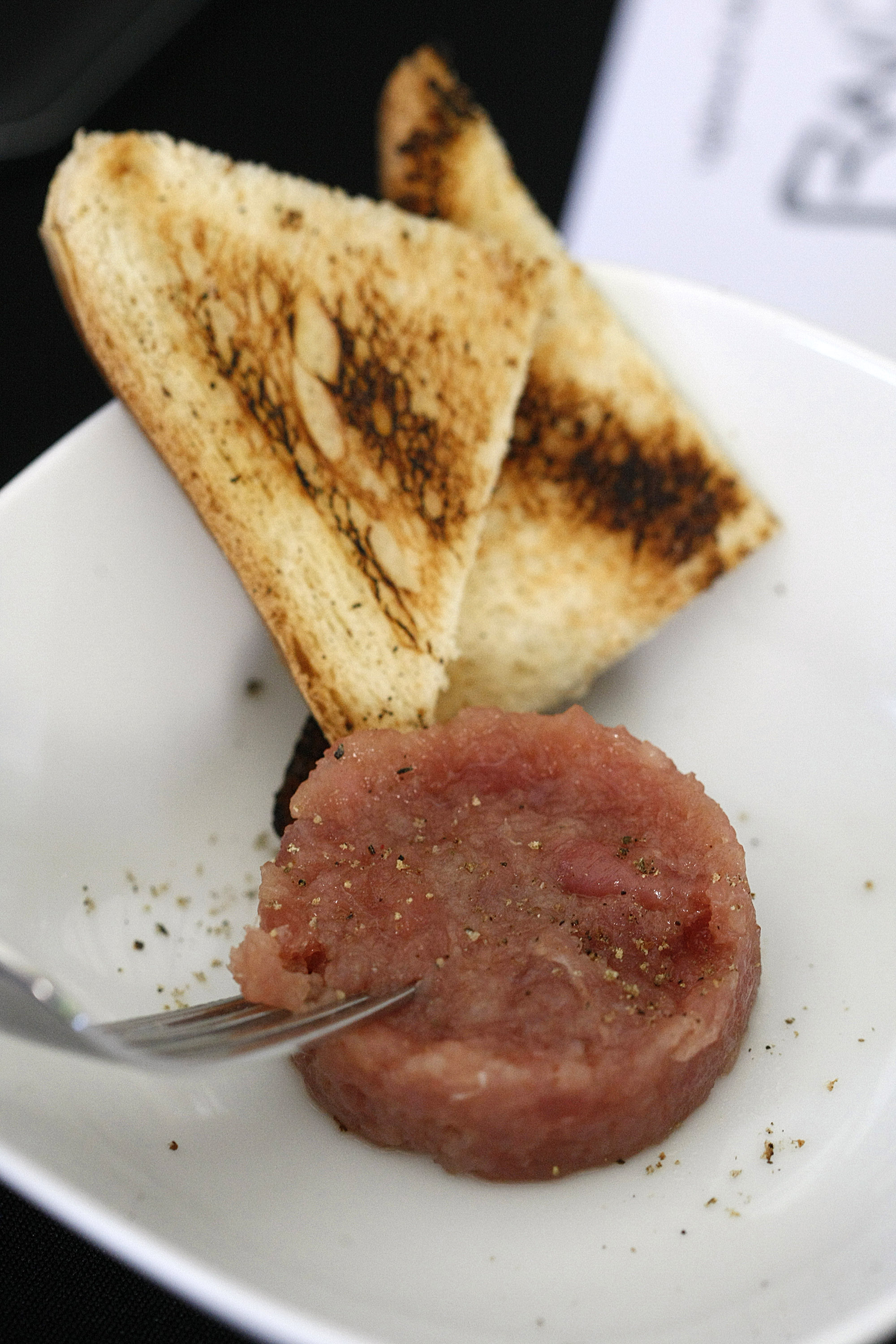 Zagreb, 190716 
Bocarski dom, Restoran Balon.
Prezentacija vina Benvenutti u restoranu Balon.
Foto: Ranko Suvar / CROPIX