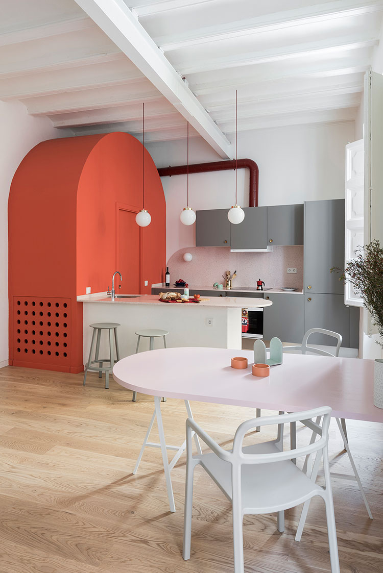 colombo-and-serboli-create-new-vibrant-interior-for-this-flat-in-barcelona-7