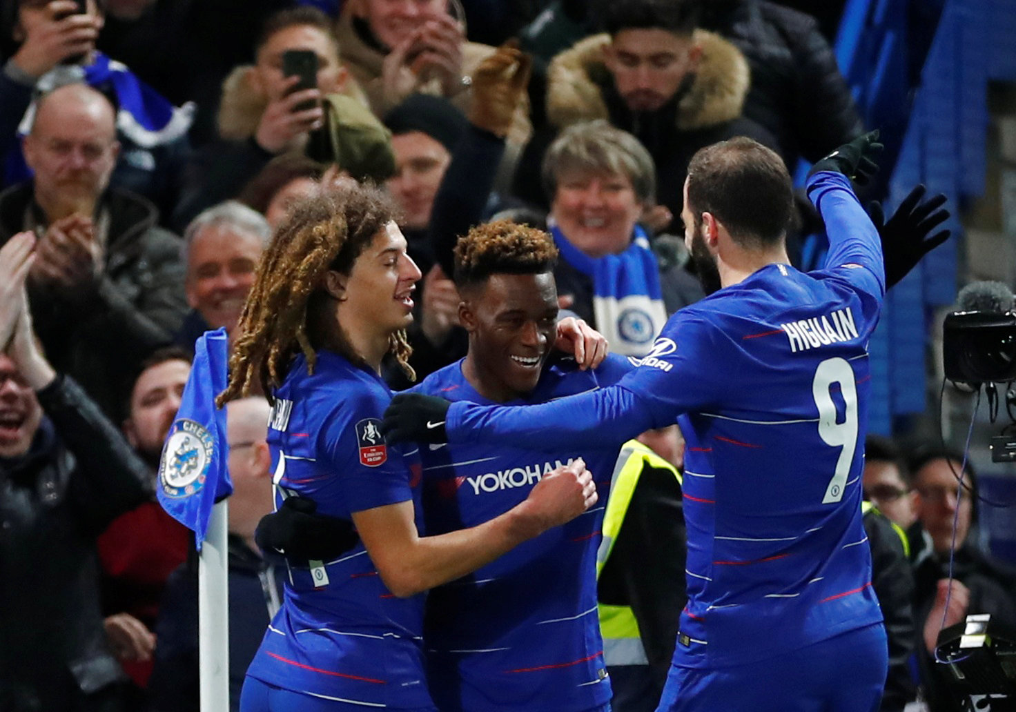 Soccer Football - FA Cup Fourth Round - Chelsea v Sheffield Wednesday - Stamford Bridge, London, Britain - January 27, 2019  Chelsea's Callum Hudson-Odoi celebrates scoring their second goal with Ethan Ampadu and Gonzalo Higuain  REUTERS/Eddie Keogh