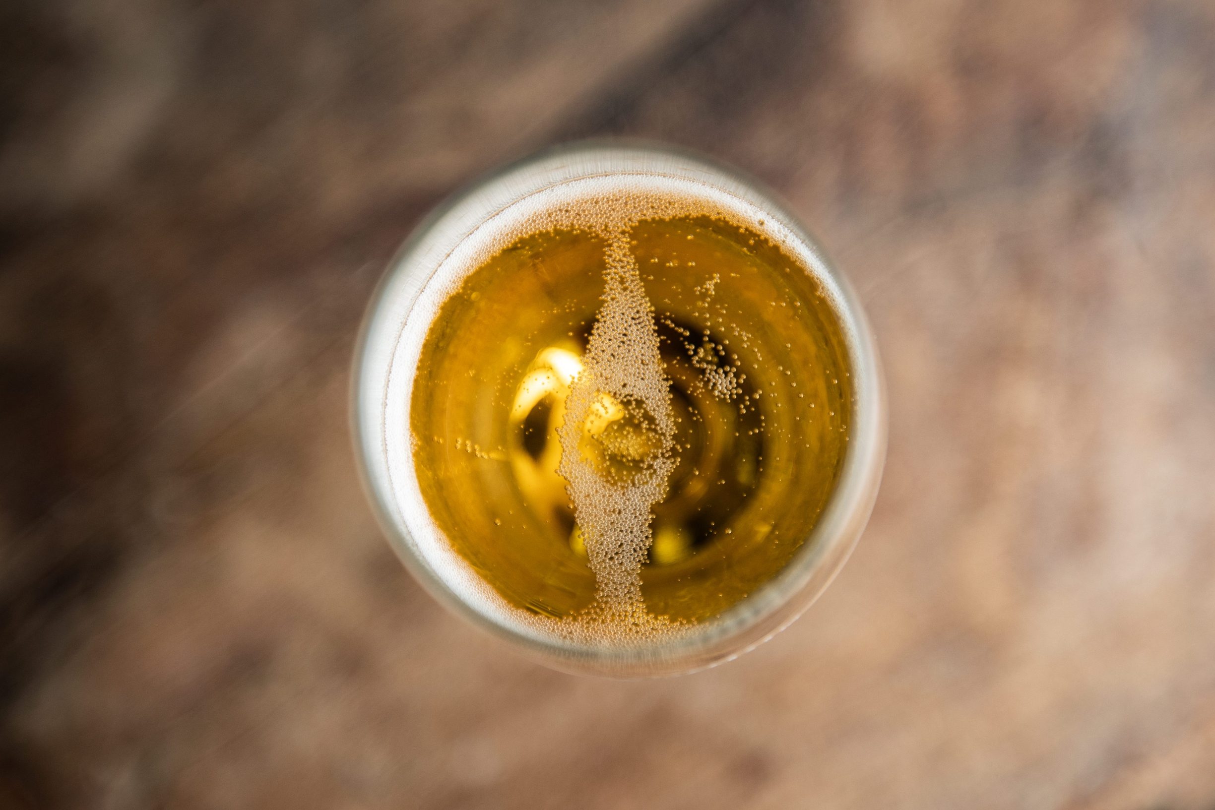 Vrh pored Buzeta, 041119.
Pjenusava vina Butilja, koja proizvode braca Grbac. 
Na fotografiji: proizvodi brace Grbac.
Foto: Matija Djanjesic / CROPIX