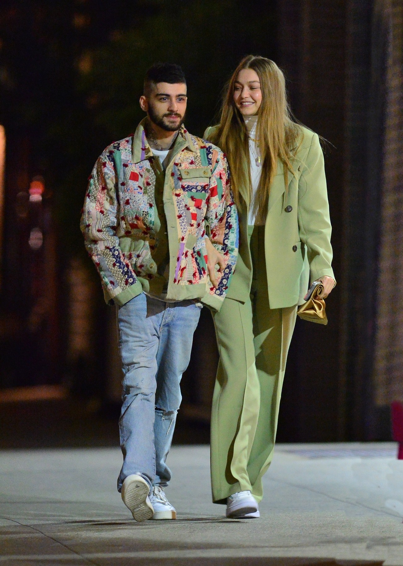 New York, NY  - Gigi Hadid and Zayn Malik surprise the world with their reconciliation on his birthday as they step out to IL Buco with Bella Hadid and Dua Lipa.

*UK Clients - Pictures Containing Children
Please Pixelate Face Prior To Publication*, Image: 492267090, License: Rights-managed, Restrictions: DO NOT ALTER SET OR CROP PHOTOS, Model Release: no, Credit line: Jawad Elatab / BACKGRID / Backgrid USA / Profimedia