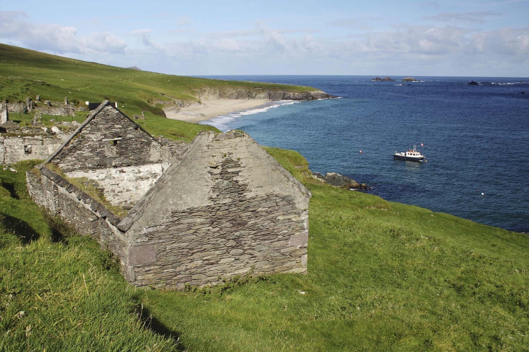 September 17, 2010, Kerry County, Ireland: Ruined Stone Cottages On Blasket Island Along The Coast In Munster Region; County Kerry, Ireland, Image: 492996573, License: Rights-managed, Restrictions: , Model Release: no, Credit line: Trish Punch / Zuma Press / Profimedia