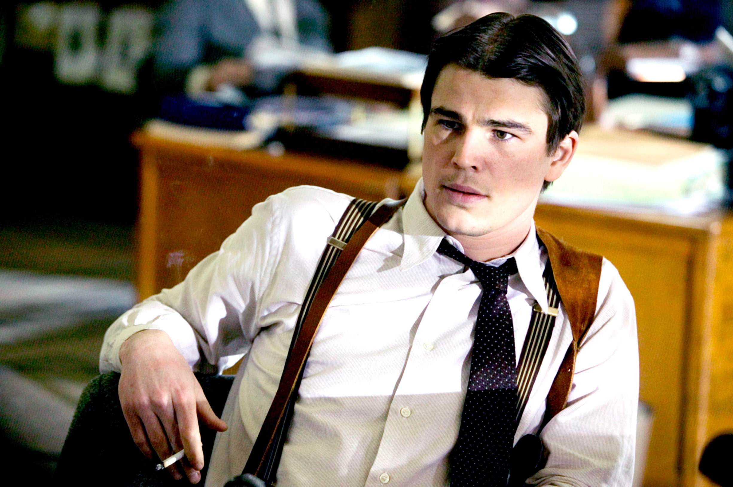 THE BLACK DAHLIA, Josh Hartnett, 2006, (c) Universal/courtesy Everett Collection, Image: 97800858, License: Rights-managed, Restrictions: For usage credit please use; ©Universal/Courtesy Everett Collection, Model Release: no, Credit line: Universal Collection / Everett / Profimedia