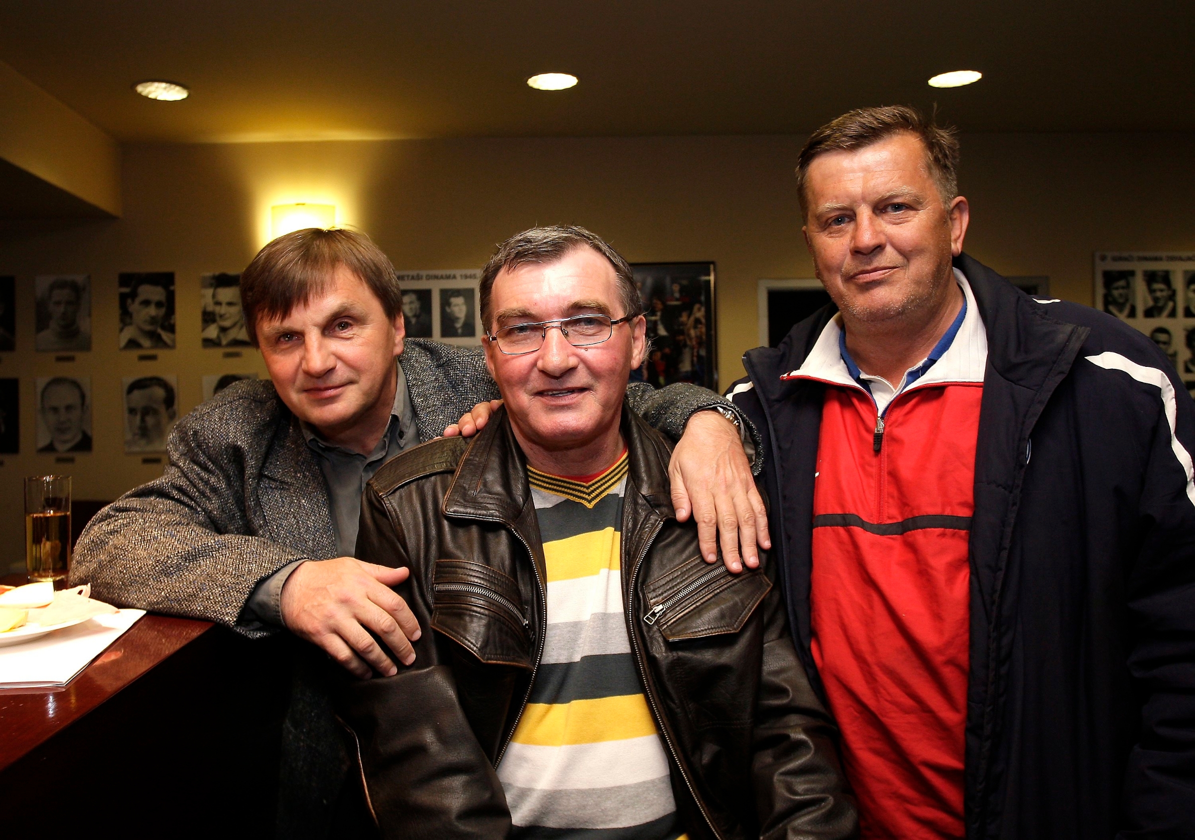 Na fotografiji (s lijeva na desno): Marko Mlinarić, Snješko Cerin, Stjepan Deverić
