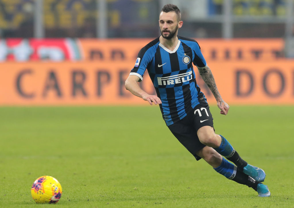 MILAN, ITALY - JANUARY 11:  Marcelo Brozovic of FC Internazionale in action during the Serie A match between FC Internazionale and Atalanta BC at Stadio Giuseppe Meazza on January 11, 2020 in Milan, Italy.  (Photo by Emilio Andreoli/Getty Images)
