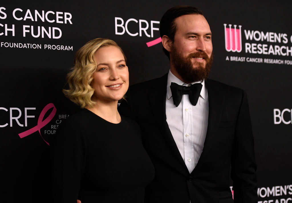 BEVERLY HILLS, CALIFORNIA - FEBRUARY 28: Kate Hudson and Kate Hudson and Danny Fujikawa attend The Women's Cancer Research Fund's An Unforgettable Evening Benefit Gala at the Beverly Wilshire Four Seasons Hotel on February 28, 2019 in Beverly Hills, California. (Photo by Frazer Harrison/Getty Images)