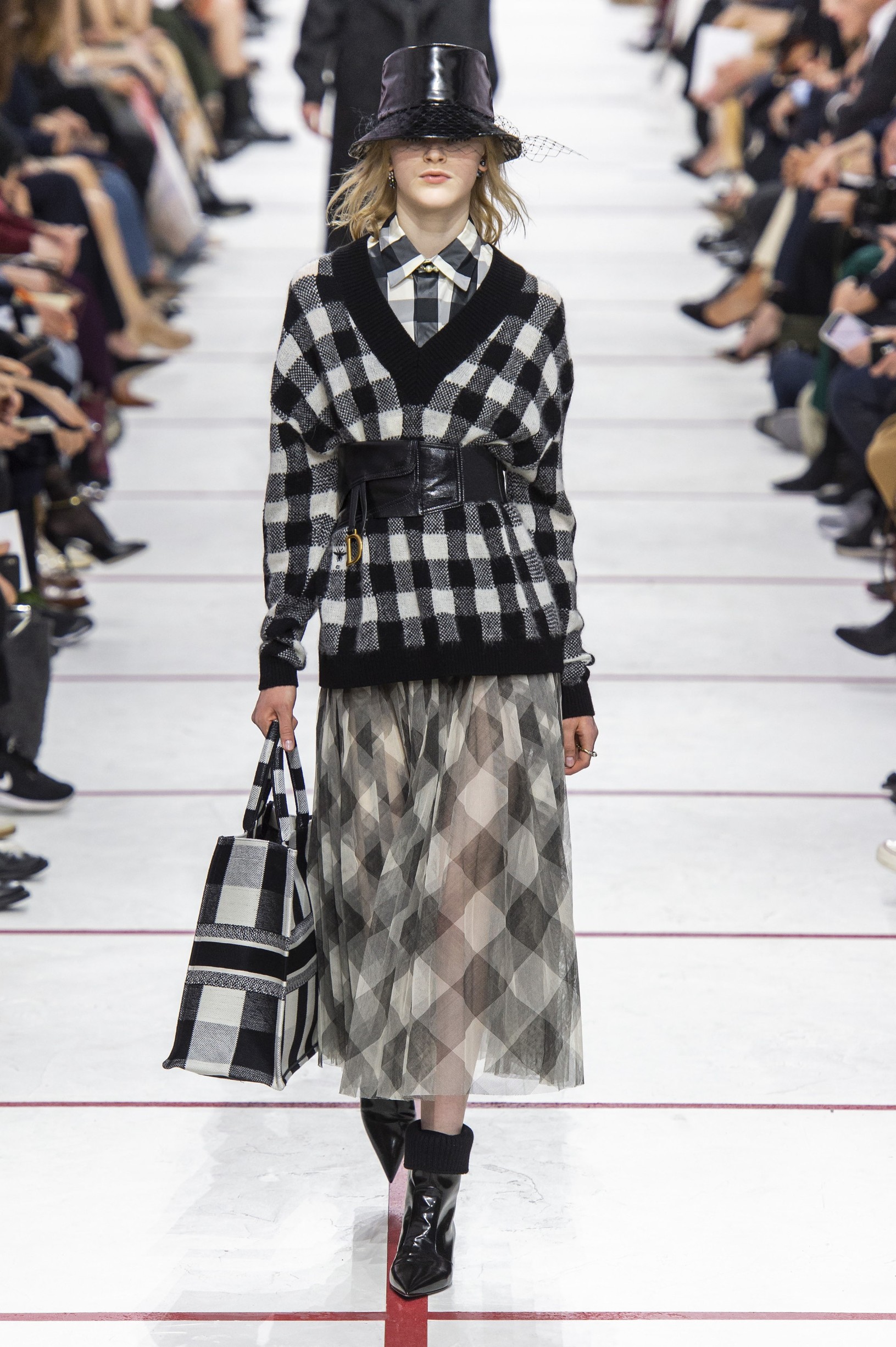 Christian Dior
Paris Fashion Week Autumn Winter 2019, RTW Fall 2019 fashion show
Paris, France, March 2019, Image: 418734925, License: Rights-managed, Restrictions: , Model Release: no, Credit line: Rick Gold / Capital pictures / Profimedia