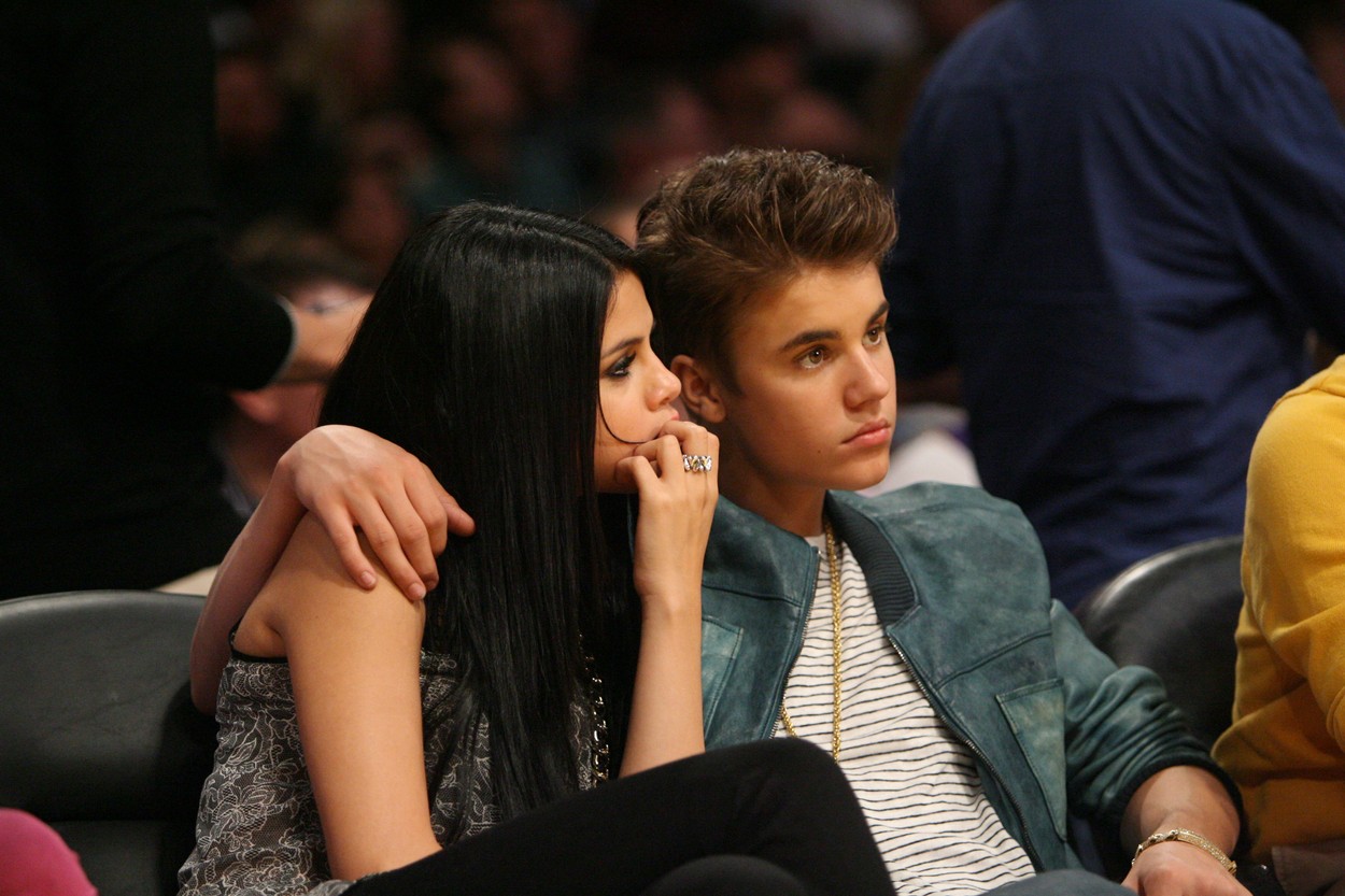 April 17, 2012 - Los Angeles, CA, United States - April 17, 2012; Justin Bieber and Selena Gomez having a good time during the game. The San Antonio Spurs defeated the Los Angeles Lakers by the final score of 112-91 at Staples Center in downtown Los Angeles, CA., Image: 126632194, License: Rights-managed, Restrictions: , Model Release: no, Credit line: Paul Lane / Zuma Press / Profimedia