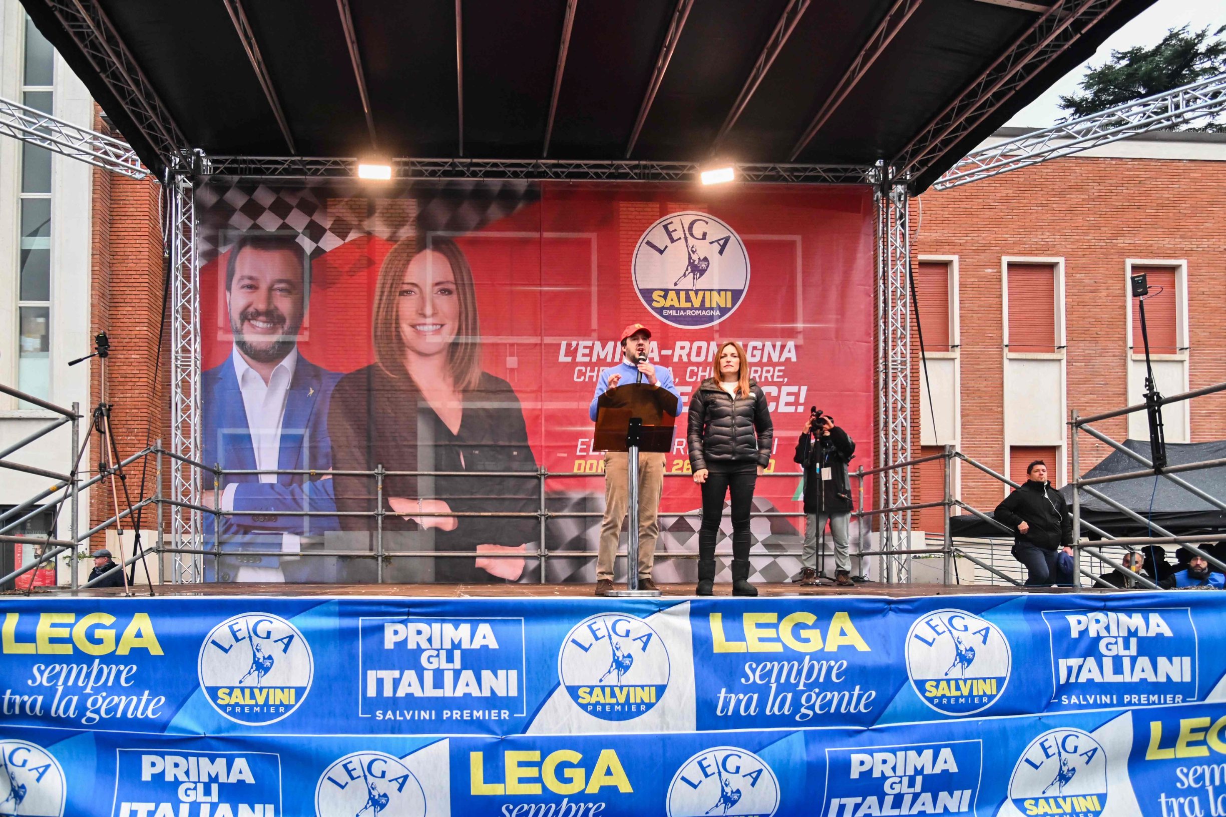 Uzalud je Matteo Salvini uložio izuzetan napor da pogura svoju kandidatkinju Luciju Borgonzoni. 
