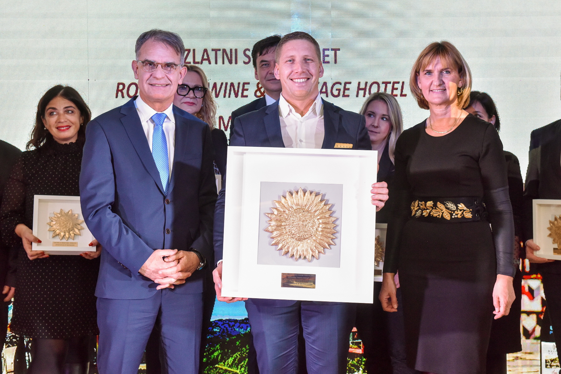 Veliki Zlatni suncokret uručen je Aldi Krizmaniću iz Roxsanich Wine & Heritage hotela Motovun