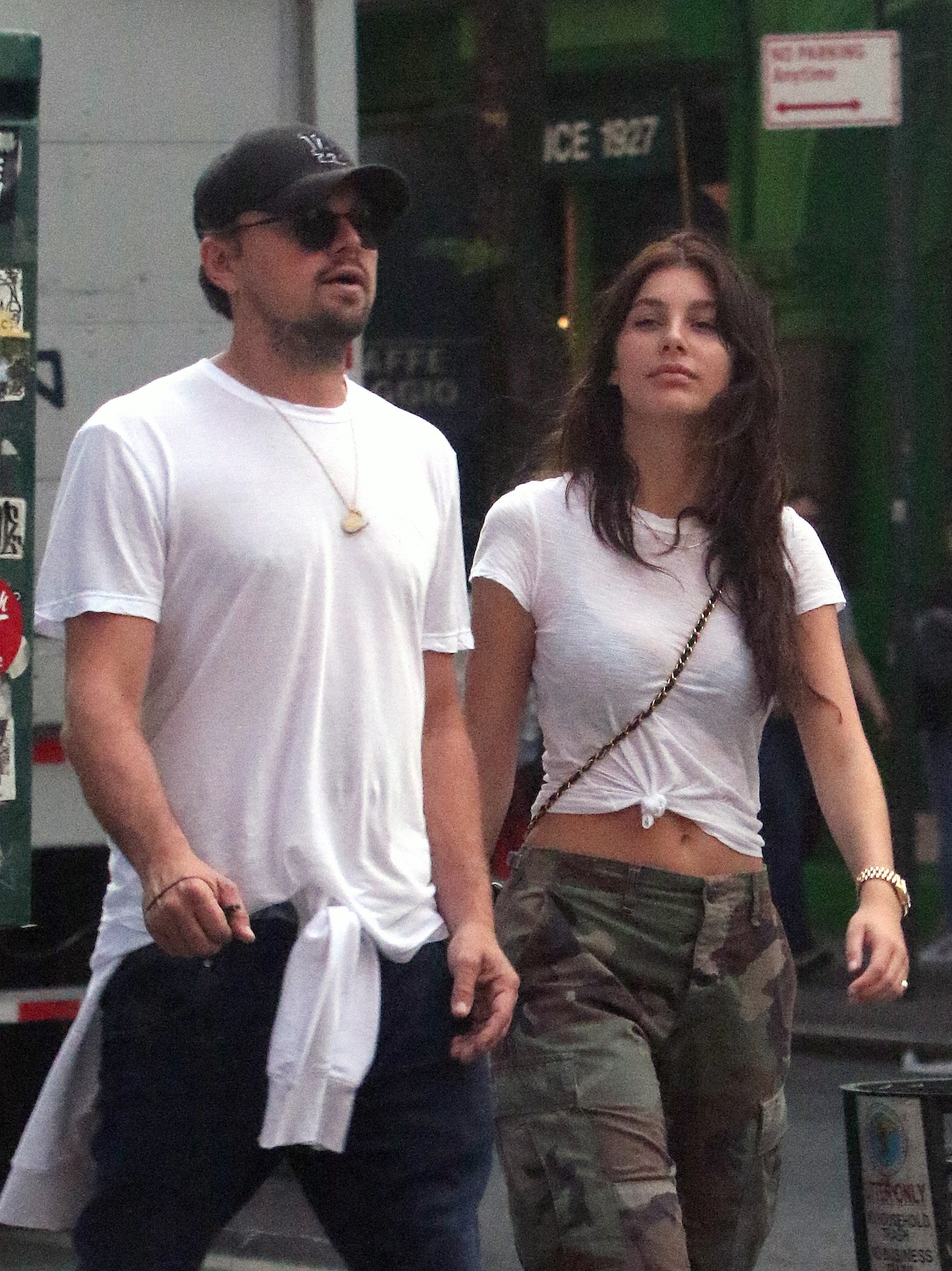 May 15 2018, New York City

Leonardo DiCaprio and his girlfriend Camila Morrone enjoy a walk in the West Village on May 15 2018 in New York City

By Line: John Sheene/ACE Pictures


ACE Pictures Inc
Tel: 6467670430
Email: info@acepixs.com, Image: 371867848, License: Rights-managed, Restrictions: , Model Release: no, Credit line: John Sheene / Acepixs / Profimedia