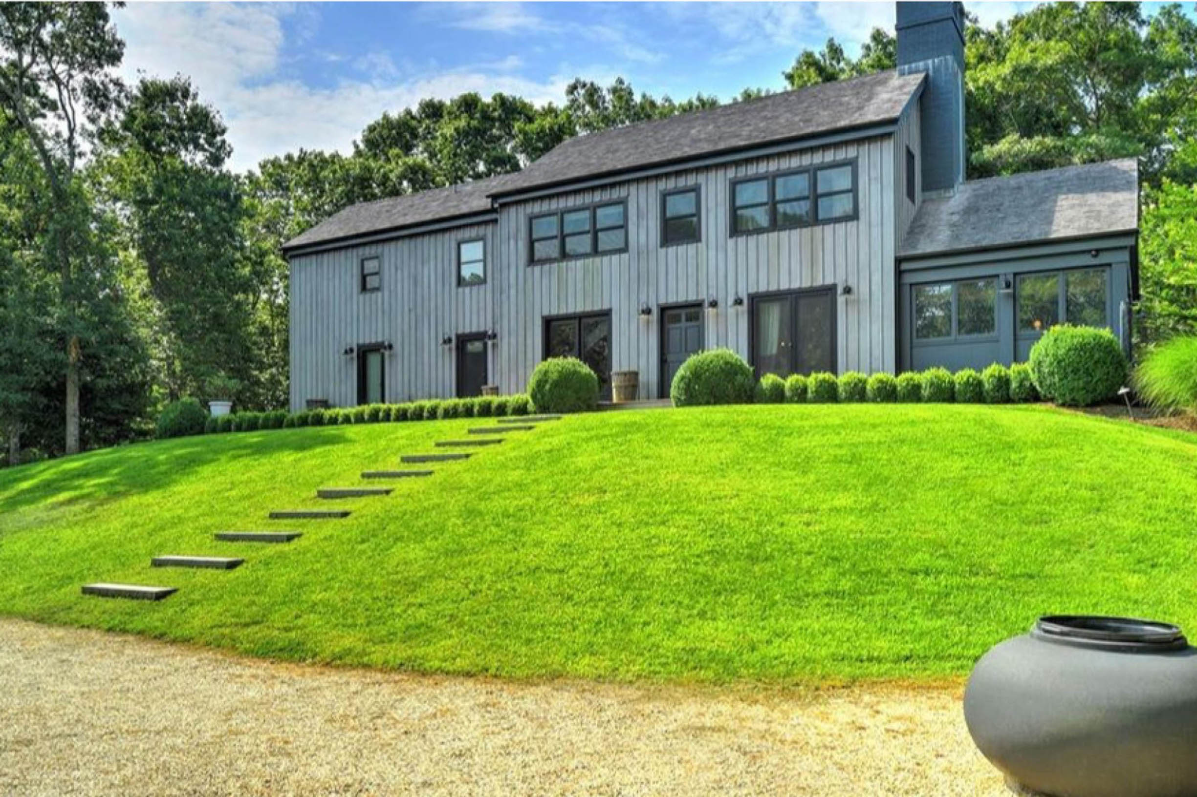 3-1-2020

Actress Ellen Pompeo has sold her home in Sag Harbor, New York for .995 million. Built in 2013 and designed by Pompeo herself, there are 2,400 square feet of living space, with five bedrooms and four bathrooms. The house sits on eight acres of land. 

Pictured: Ellen Pompeo's house, Image: 490779327, License: Rights-managed, Restrictions: , Model Release: no, Credit line: REALTOR / Planet / Profimedia