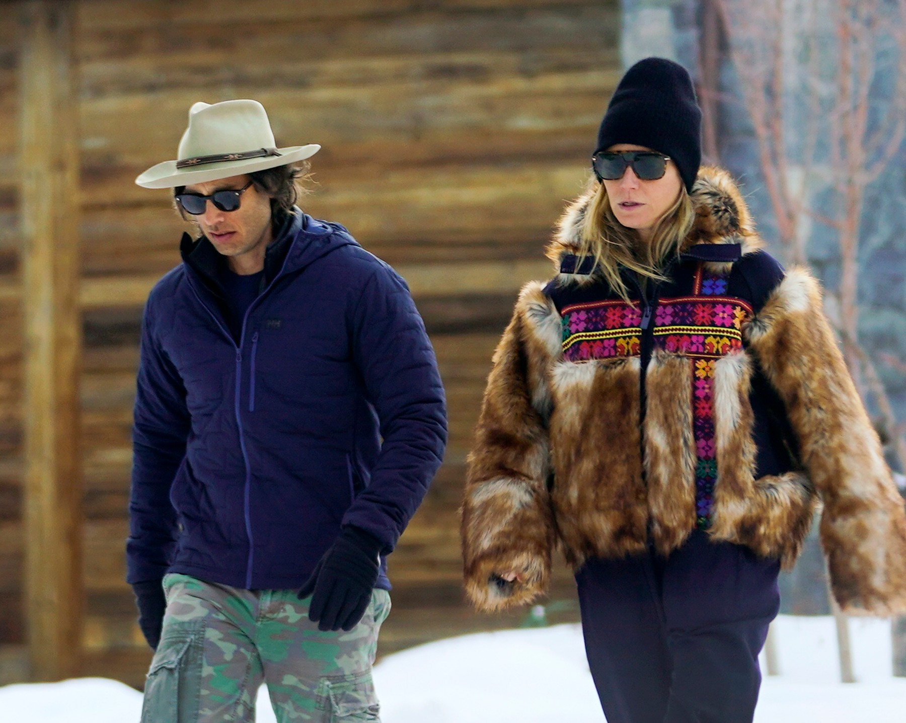 12/26/2019 Gwyneth Paltrow and Brad Falchuk take a walk in town in Aspen, Colorado. The 47 year old actress and businesswoman wore a black beanie, fur coat, black ski pants, and boots., Image: 489932731, License: Rights-managed, Restrictions: NO usage without agreed price and terms. Please contact sales@theimagedirect.com, Model Release: no, Credit line: TheImageDirect.com / The Image Direct / Profimedia
