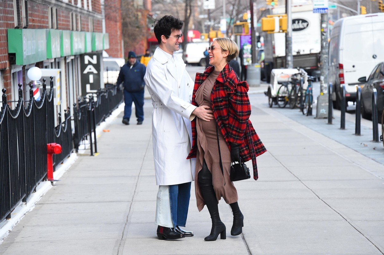 *PREMIUM-EXCLUSIVE* New York, NY  - *EXCLUSIVE*  -  **WEB EMBARGO UNTIL 3 PM EST ON JANUARY 7, 2020** Baby News! Chloë Sevigny happily shows off her growing baby bump for the first time as she is spotted on a PDA filled stroll with gallery director boyfriend Sinisa Mackovic. The pair put on a very loved up display as they walked through SoHo with the 45 year old actress showing off her growing bump in a fitted sweater dress topped with a plaid coat. *Shot on January 6, 2020*

BACKGRID USA 7 JANUARY 2020, Image: 491457331, License: Rights-managed, Restrictions: , Model Release: no, Credit line: JosiahW / BACKGRID / Backgrid USA / Profimedia