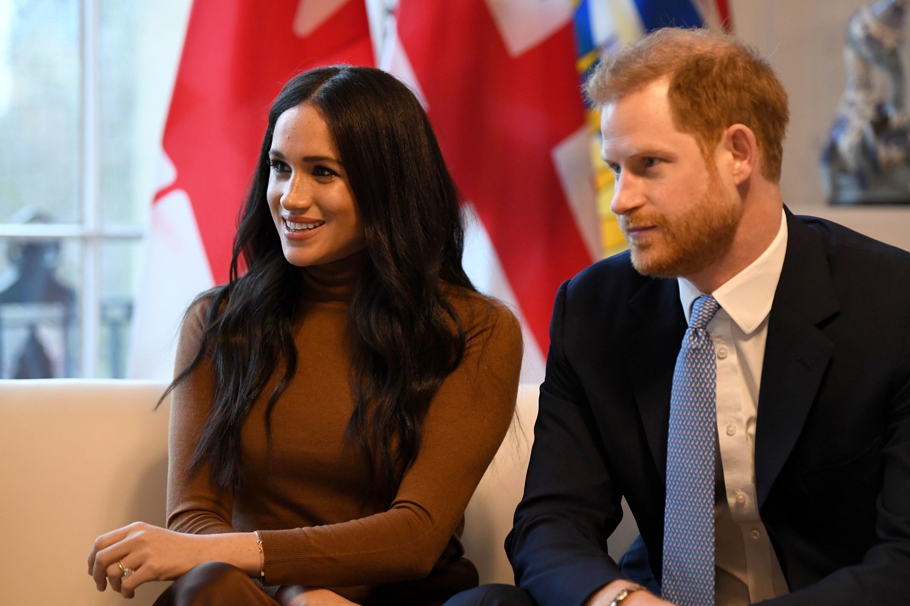 Prince Harry, Duke of Sussex and Meghan, Meghan Duchess of Sussex gesture during their visit to Canada House in thanks for the warm Canadian hospitality and support they received during their recent stay in Canada
Prince Harry and Meghan Duchess of Sussex visit to Canada House, London, UK - 07 Jan 2020, Image: 491481278, License: Rights-managed, Restrictions: , Model Release: no, Credit line: REX / Shutterstock Editorial / Profimedia