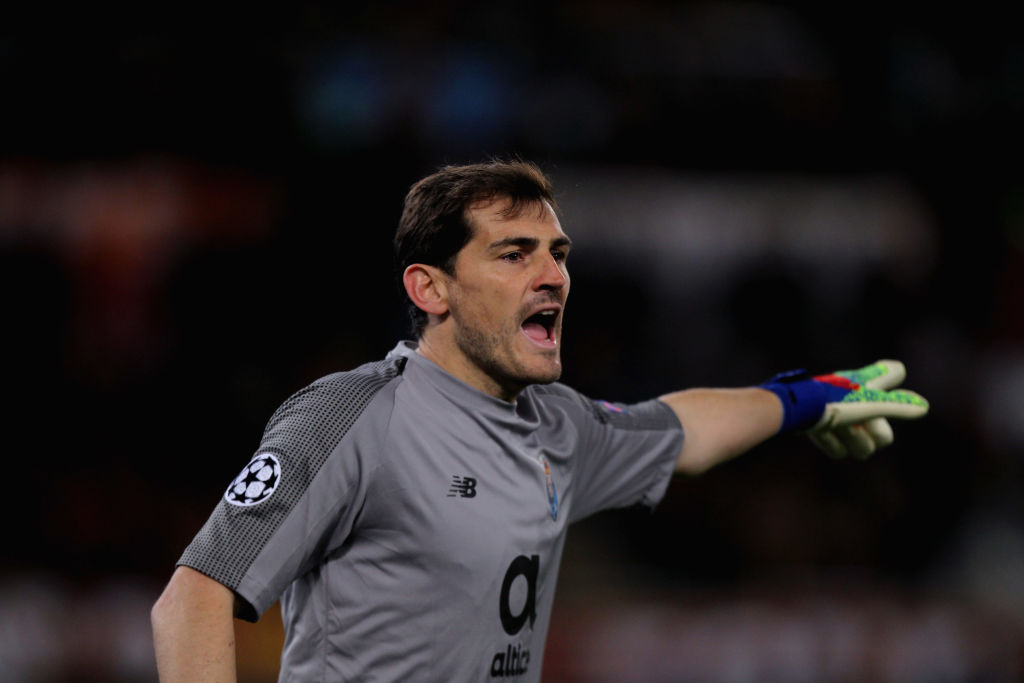 ROME, ITALY - FEBRUARY 12: Iker Casillas of FC Porto in action during the UEFA Champions League Round of 16 First Leg match between AS Roma and FC Porto at Stadio Olimpico on February 12, 2019 in Rome.  (Photo by Paolo Bruno/Getty Images)