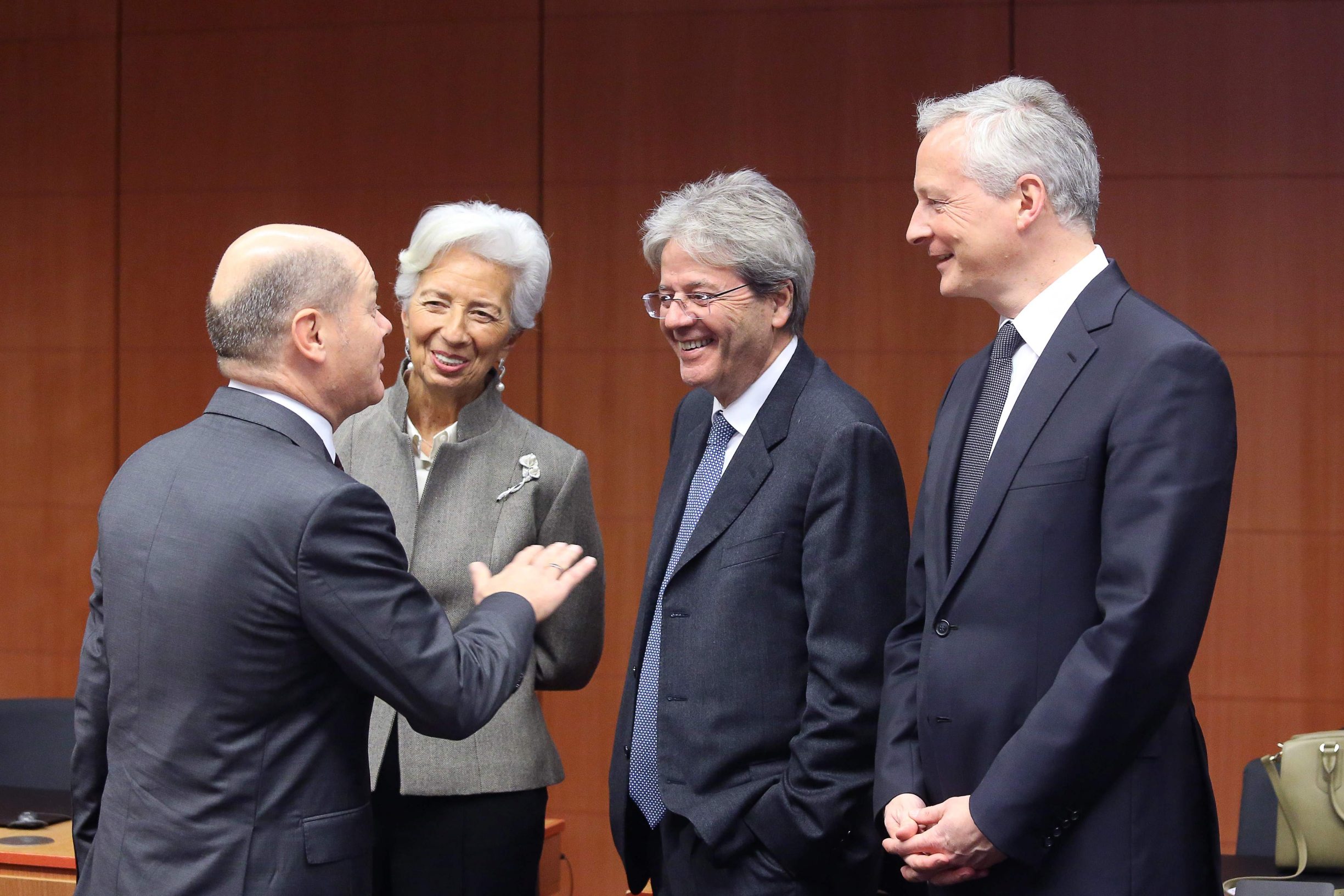 Njemački ministar financija Olaf Scholz, predsjednica Europske središnje banke Christine Lagarde, povjerenik Europske komisije Paolo Gentiloni i francuski ministar financija Bruno Le Maire