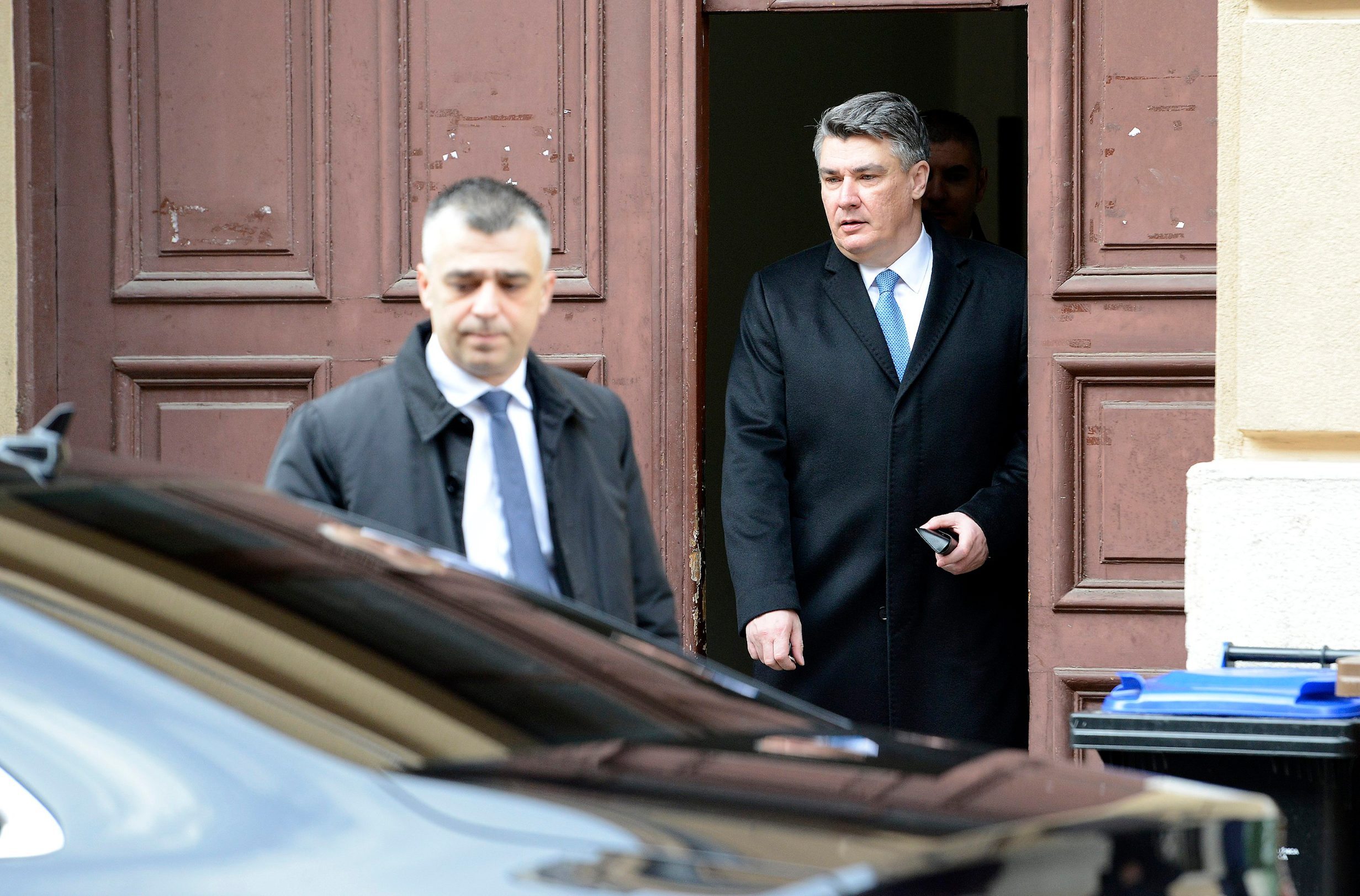 Predsjednik RH Zoran Milanović jutros je krenuo prvi dan na novi posao.