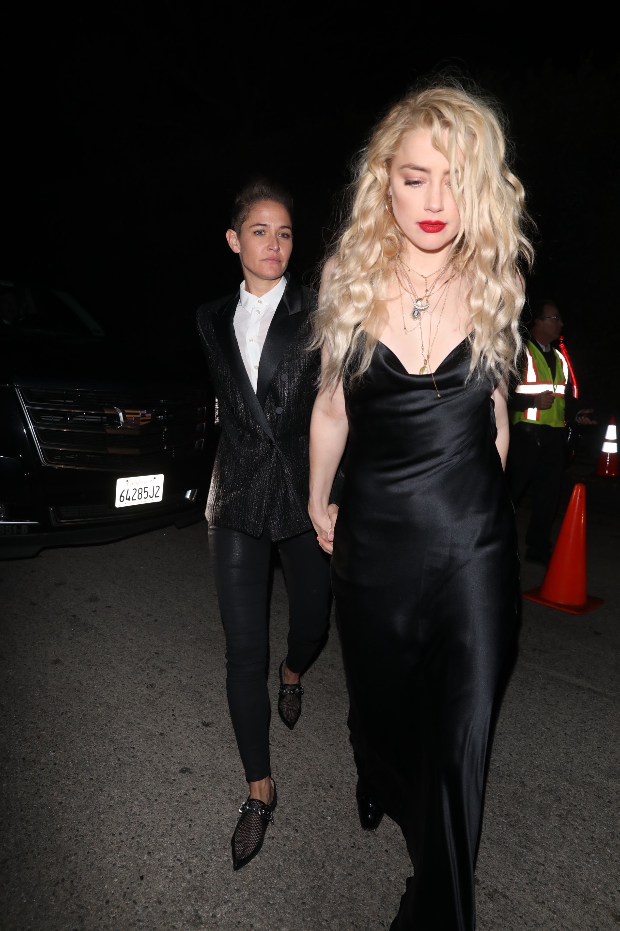 Amber Heard is seen arriving with her new girlfriend at the Oscars WME party . Her date was very protective as she stopped a moving SUV.
07 Feb 2020, Image: 497111157, License: Rights-managed, Restrictions: World Rights, Model Release: no, Credit line: 007 / MEGA / The Mega Agency / Profimedia