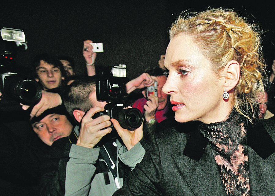 PARIS - JANUARY 23:  Actress Uma Thurman arrives to attend the Valentino fashion show, as part of Paris Fashion Week (Haute Couture) Spring-Summer 2008 on January 23, 2008 in Paris, France.  (Photo by Francois Durand/Getty Images)