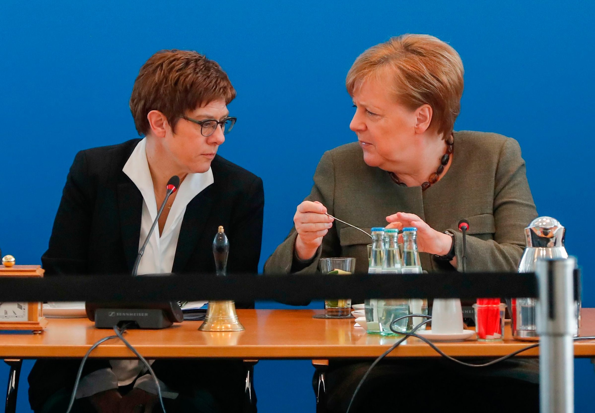 Dvije žene koje odlaze: kancelarka Angela Merkel i dosadašnja predsjednica CDU-a Annegret Kramp-Karrenbauer