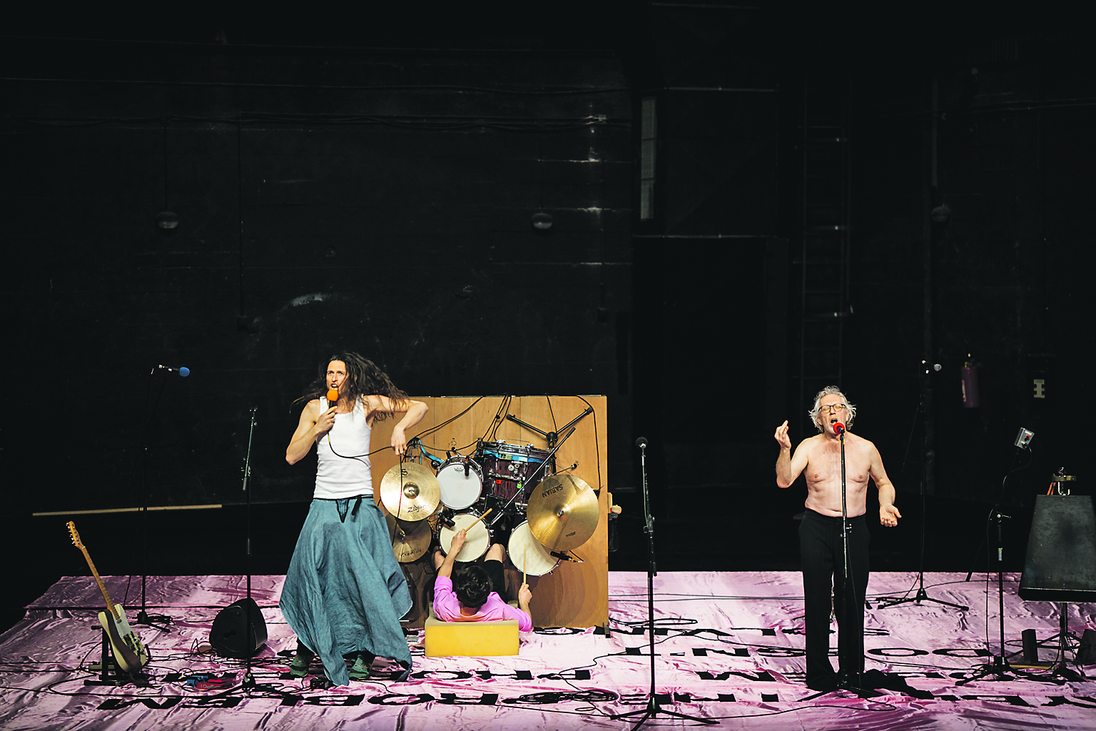 Needcompany je belgijska umjetnička skupina koja trenutačno spada među najznačajnije i najhvaljenije europske kazališne trupe