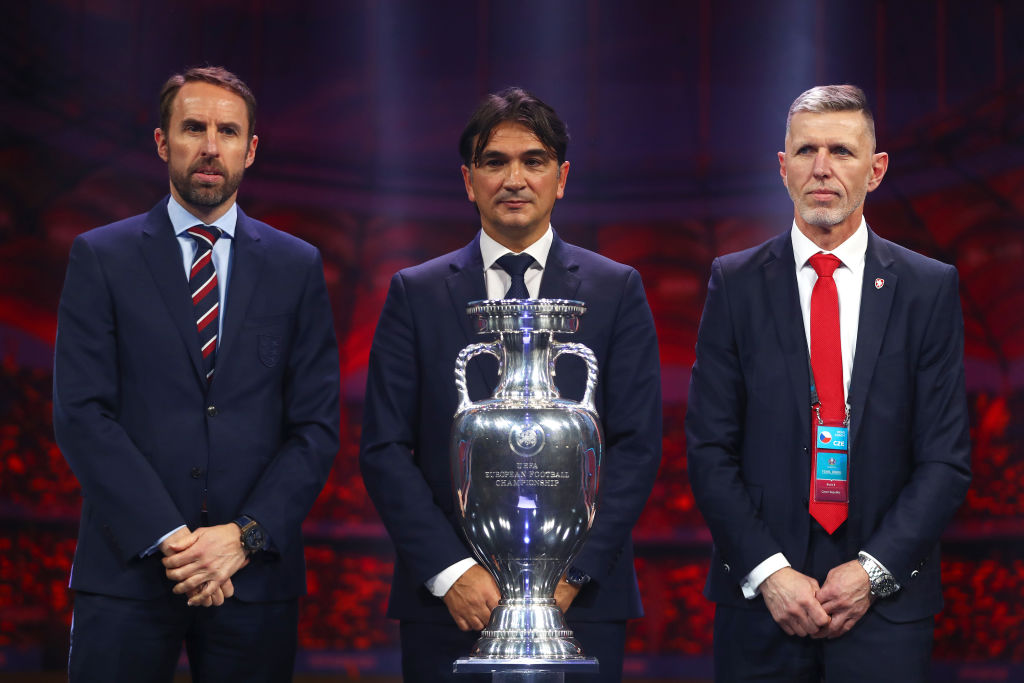 BUCHAREST, ROMANIA - NOVEMBER 30: Gareth Southgate, Head Coach of England, Zlatko Dalic, Head Coach of Croatia, and Jaroslav Silhavy, Head Coach of Czech Republic pose with the Henri Delaunay Trophy after the UEFA Euro 2020 Final Draw Ceremony at the Romexpo on November 30, 2019 in Bucharest, Romania. (Photo by Dean Mouhtaropoulos/Getty Images)