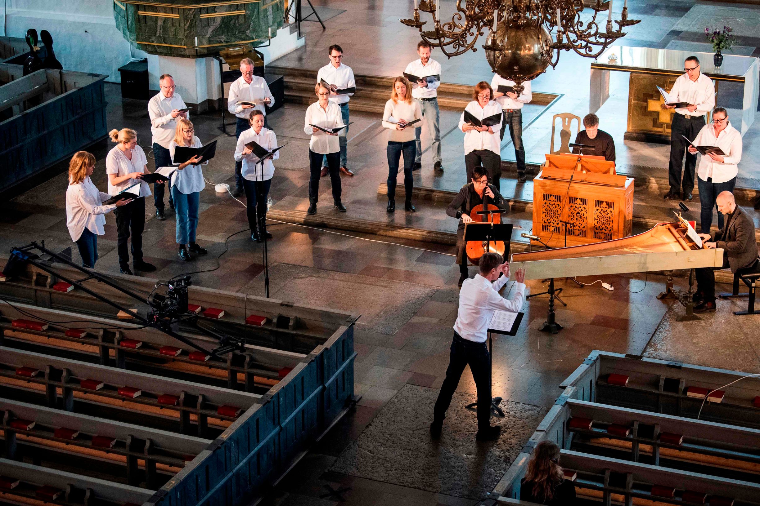 A Sunday concert at Stockholm's Katarina Church is played before no audience and streamed live over the internet after Swedish government introduced measures forbidding gathering of more than 500 people to prevent the spread of the new COVID-19 coronavirus on March 15, 2020 in Stockholm. (Photo by Jonathan NACKSTRAND / AFP)