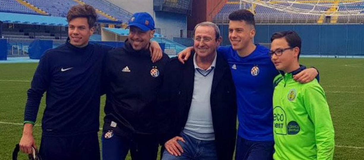 Na ovoj slici su ujedinjene tri modre generacije Jovičević: sin Filip, otac Igor, djed Čedo, sin Marcos i nećak Adrian