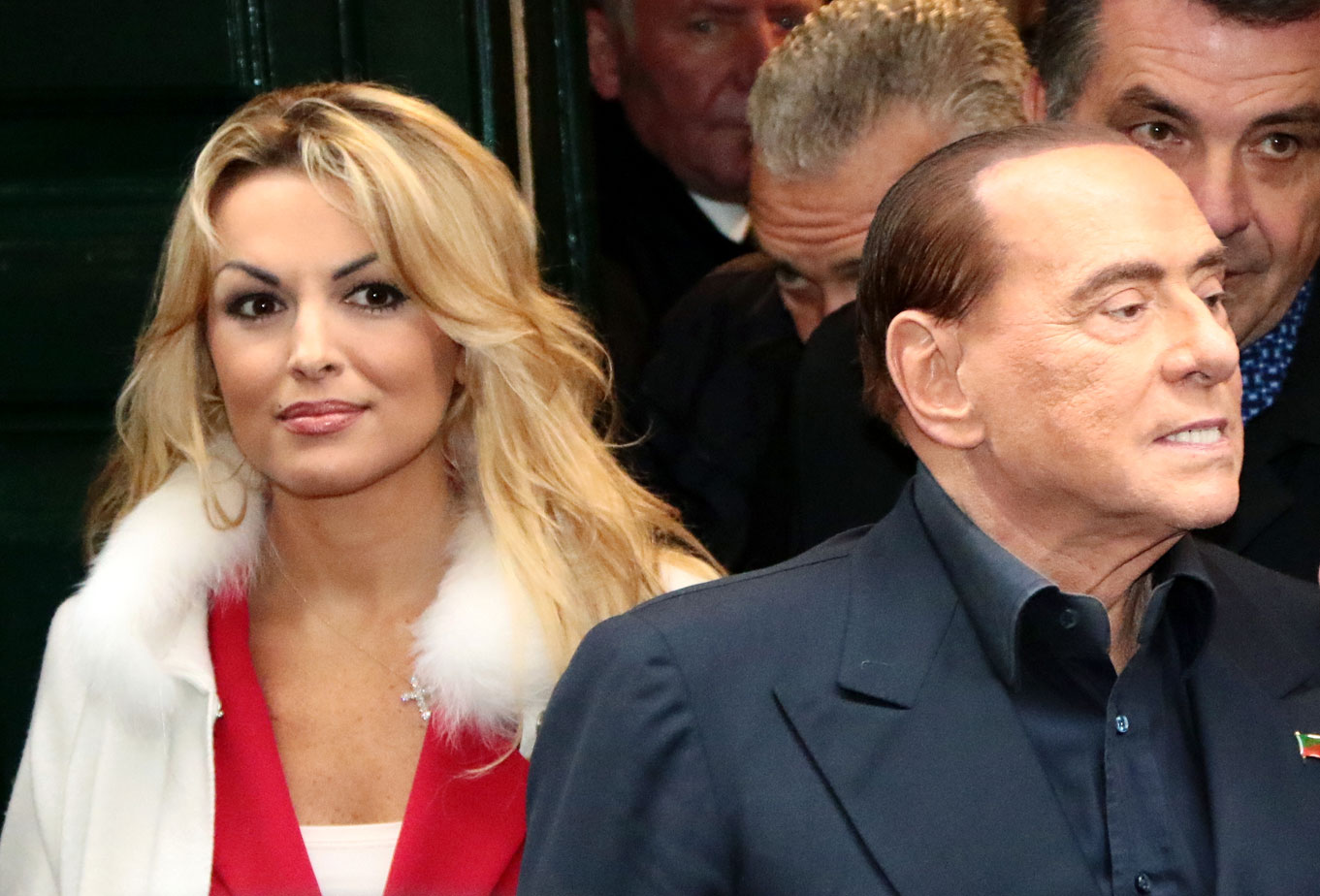 Francesca Pascale (lijevo) i Silvio Berlusconi (desno)
