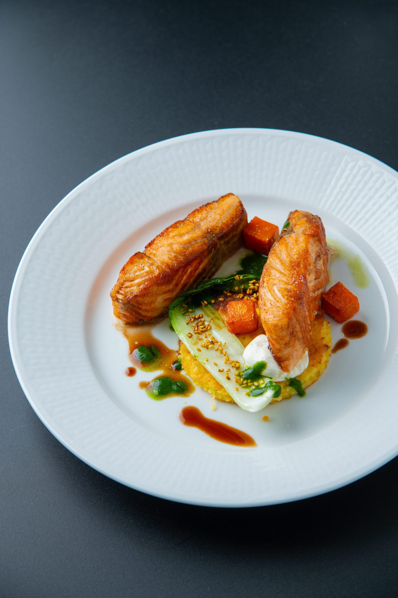 Zagreb, 220220.
Kuhar Igor Gudac pripremio je nekoliko jela za uzvanike svedske ambasade.
Foto: Marko Miscevic / CROPIX