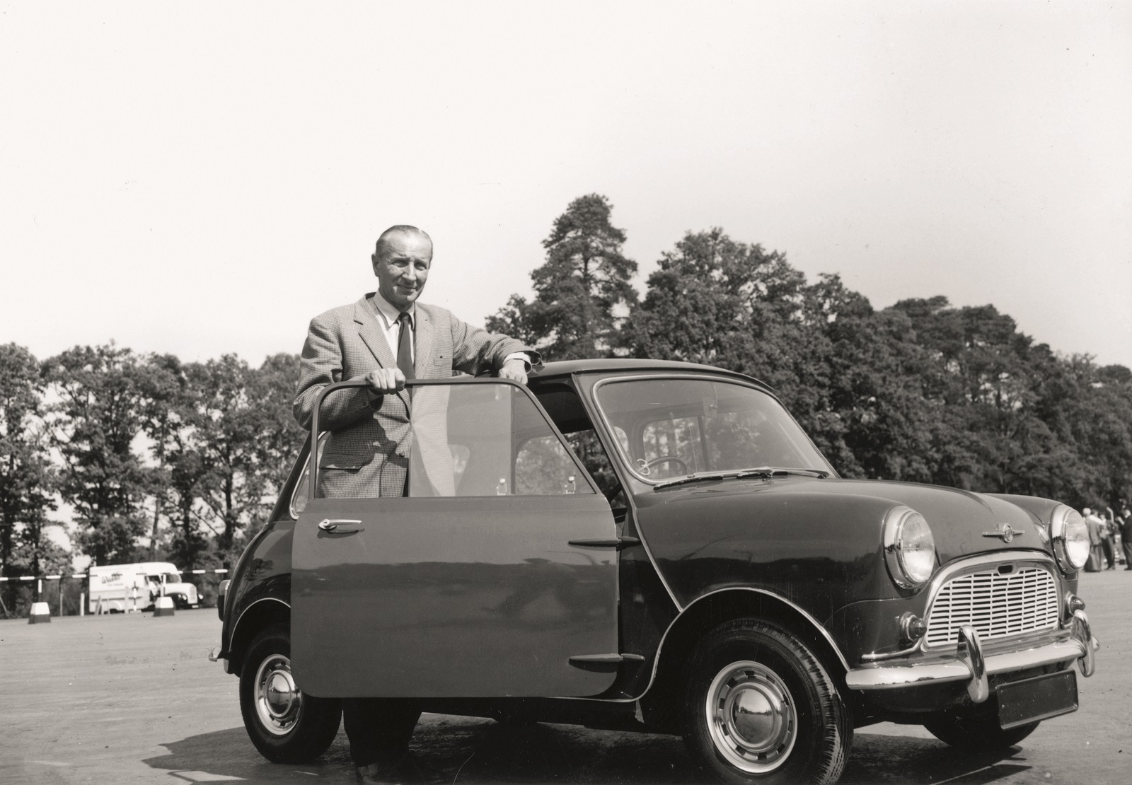 Alec Issigonis (1906 - 1988), the designer of the Morris Mini-Minor with one of the cars at the Fighting Vehicles Research  and Development Establishment, Chertsey, Surrey.   (Photo by Derek Berwin/Getty Images)