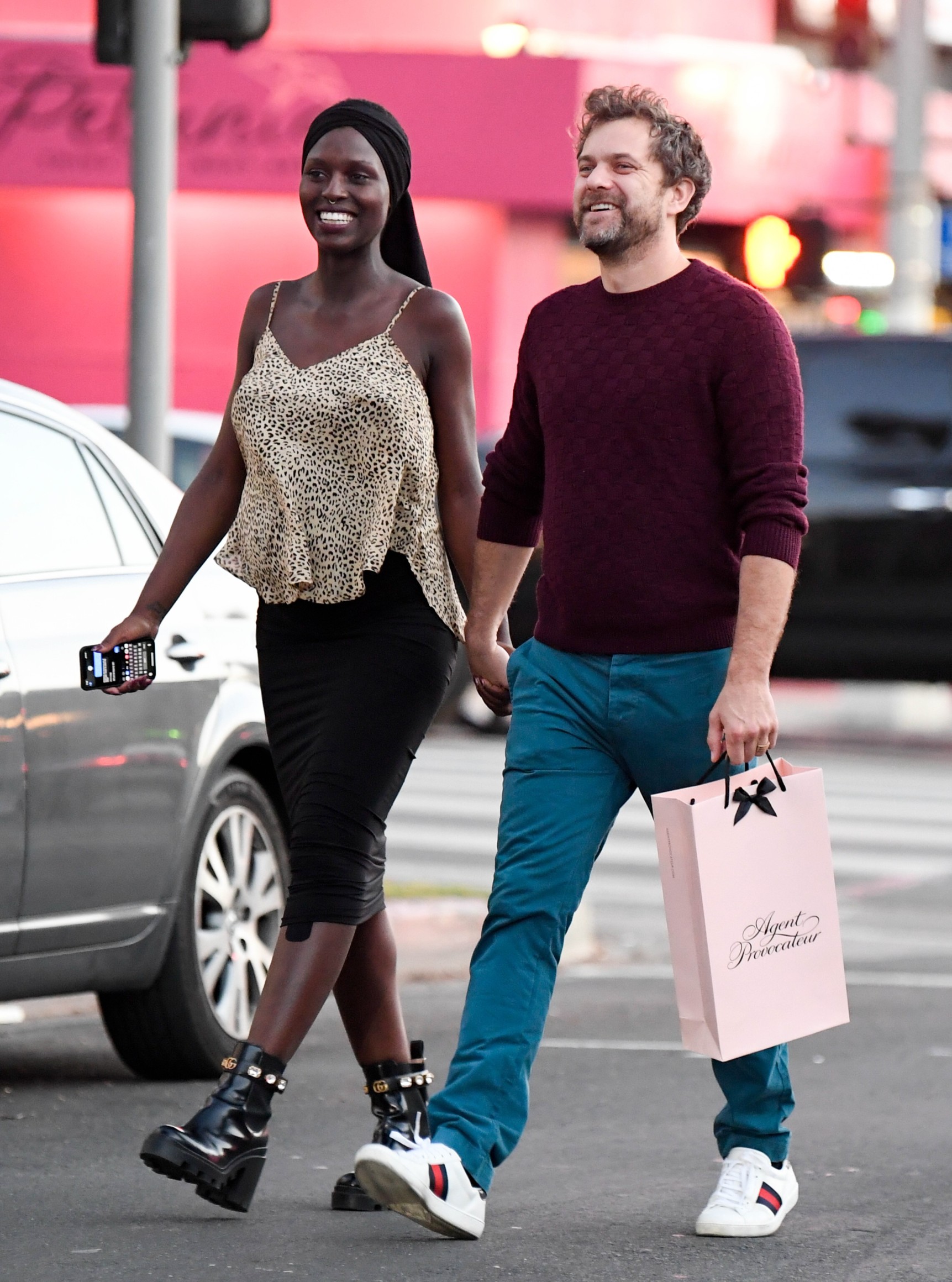 02/17/2020 EXCLUSIVE: Joshua Jackson and Jodie Turner-Smith look like the perfect couple in Los Angeles. The 41 year old actor and his girlfriend held hands and smiled broadly while spotted out shopping. Jackson wore a burgundy sweater, teal trousers, and Gucci trainers. Turner-Smith covered her baby bump in a leopard print blouse paired with a black skirt and Gucci boots., Image: 499153771, License: Rights-managed, Restrictions: Exclusive NO usage without agreed price and terms. Please contact sales@theimagedirect.com, Model Release: no, Credit line: TheImageDirect.com / The Image Direct / Profimedia