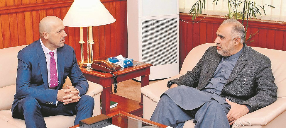 ISLAMABAD, PAKISTAN, JAN 28: Speaker National Assembly, Asad Qaiser exchanging 
views with Sakib Foric, Ambassador of Bosnia and Herzegovina during meeting held at 
Parliament House in Islamabad on Tuesday, January 28, 2020. (PPI Images)., Image: 495260516, License: Rights-managed, Restrictions: , Model Release: no, Credit line: /Newscom / Newscom / Profimedia
