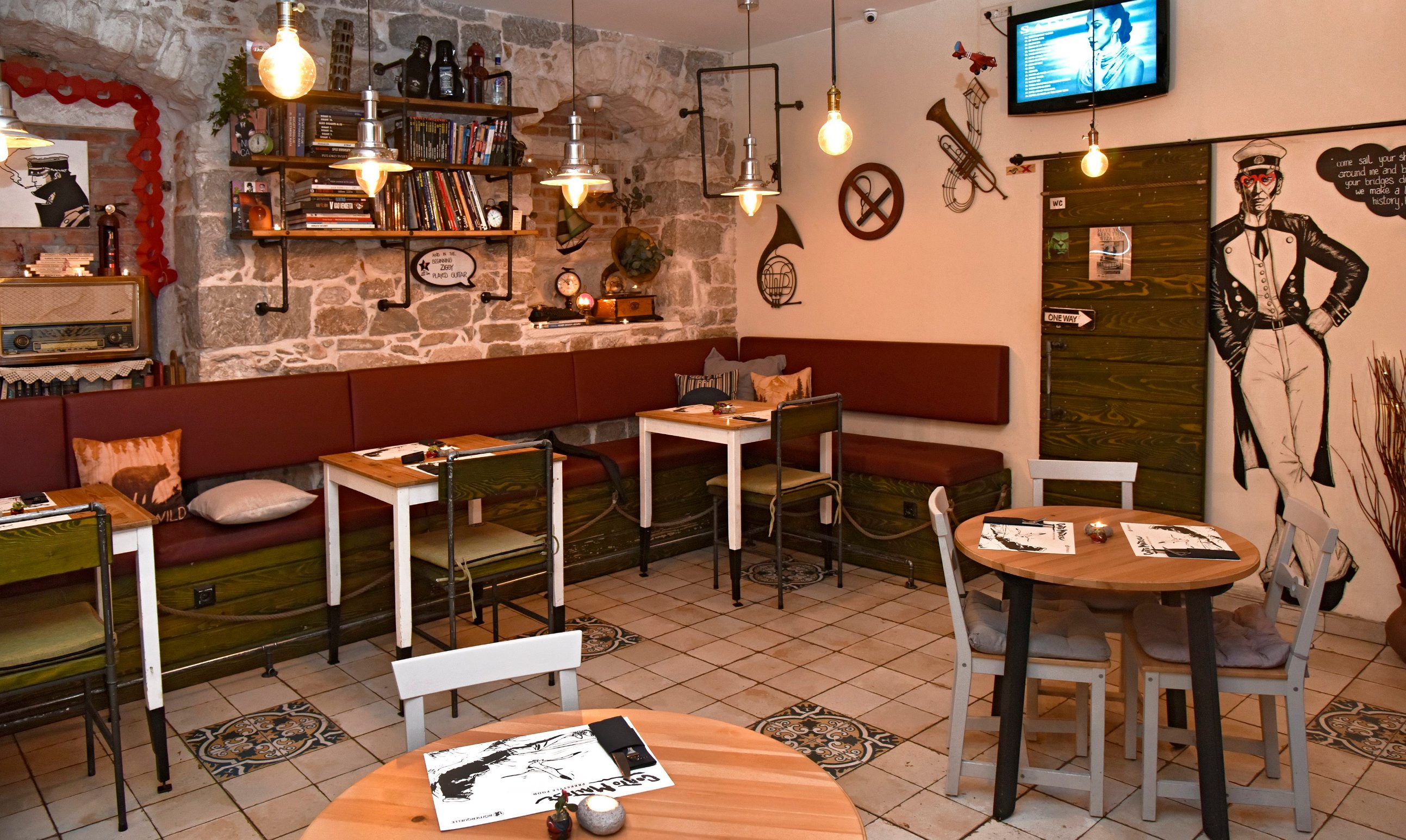 Split,250520
Restaurant Corto Maltese na Obrovu.
Na fotografiji: Interijer restorana.
Foto: Josko Supic / CROPIX