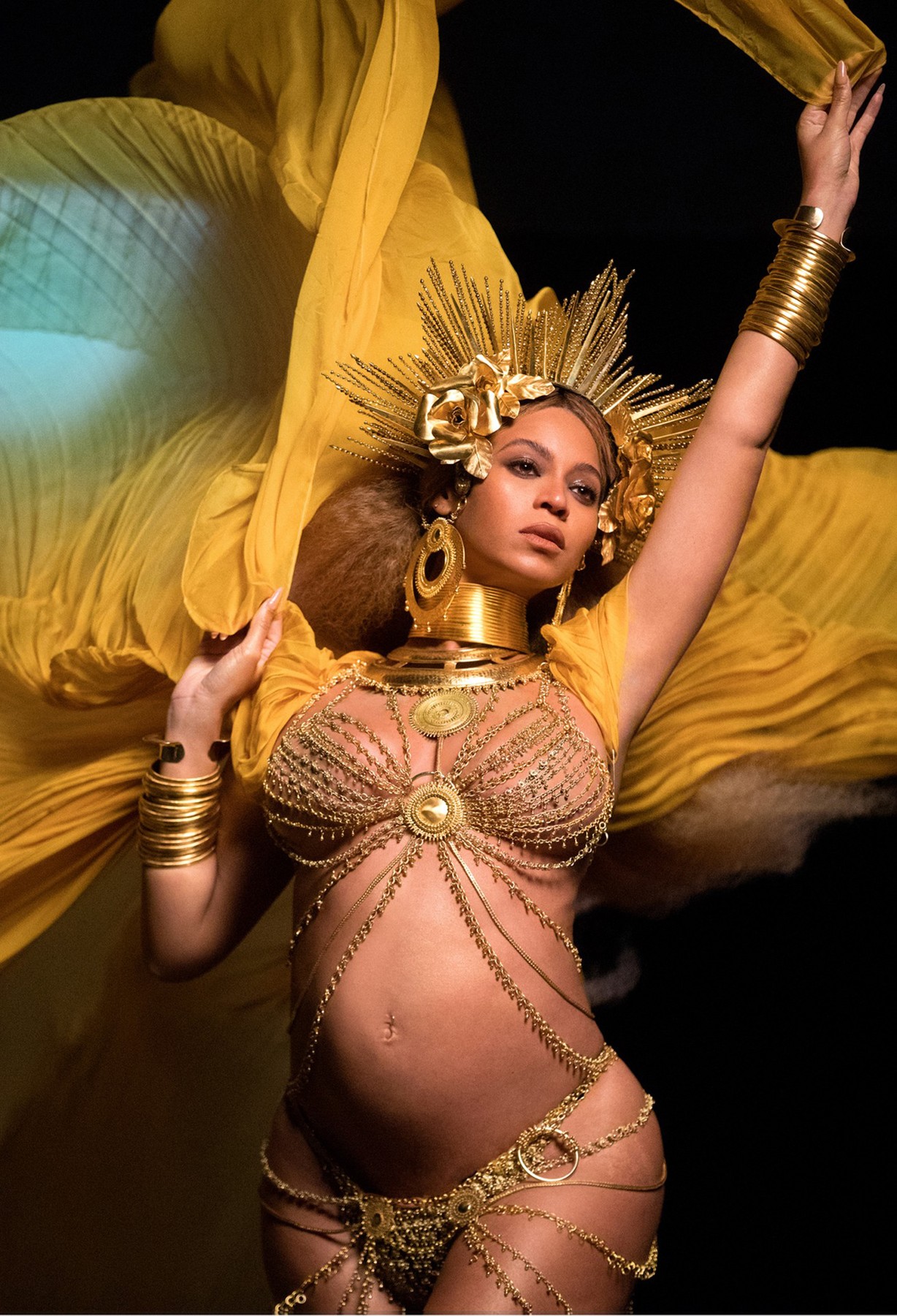 12/02/2017  Los Angeles (USA)

Pictures posted by Beyonce of her performance during the Grammy Awards ceremony,Image: 320739388, License: Rights-managed, Restrictions: , Model Release: no, Credit line: CF / Thunder Press / Profimedia