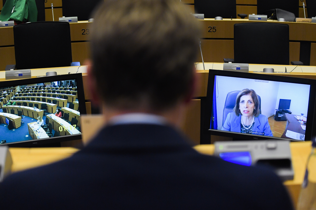 Odbor za zdravlje i sigurnost hrane Europskog parlamenta tijekom video sastanka s povjerenicom Komisije Stellom Kyriakides