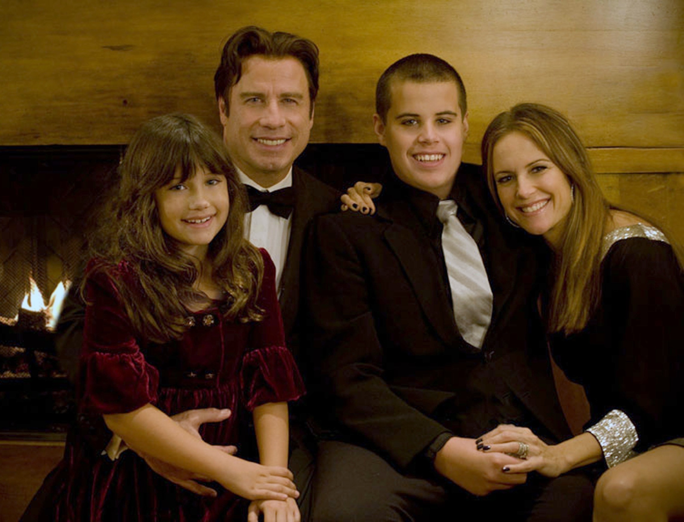 JETT TRAVOLTA, the 16-year-old son of actors JOHN TRAVOLTA and KELLY PRESTON, died at their vacation home in the Bahamas, after apparently hitting his head in the bathtub. He reportedly had a history of seizures. PICTURED: JOHN TRAVOLTA and KELLY PRESTON with daughter ELLA BLEU and son JETT in undated family photo.,Image: 28863327, License: Rights-managed, Restrictions: , Model Release: no, Credit line: f27 / Zuma Press / Profimedia