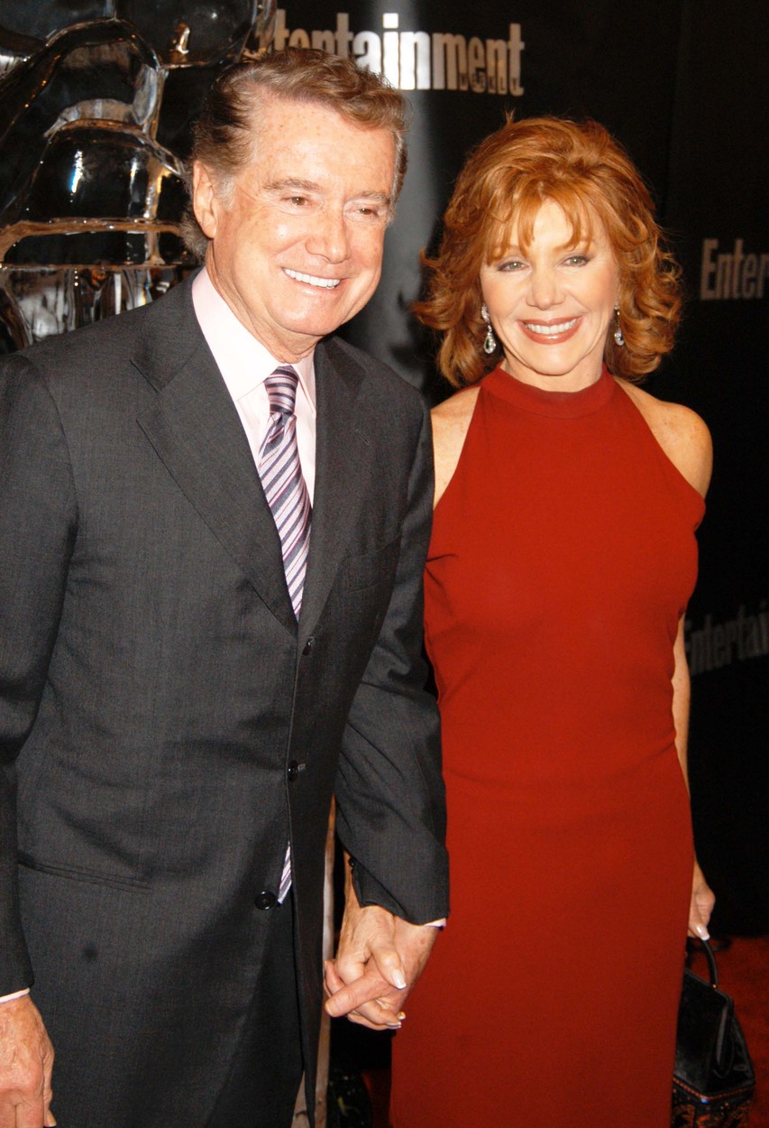 02/29/04
Regis Philbin arrives at Entertainment Weekly 10th annual Academy Awards Viewing Party at Elaine's
Digital,Image: 426855846, License: Rights-managed, Restrictions: , Model Release: no, Credit line: Brian Zak / Newscom / Profimedia
