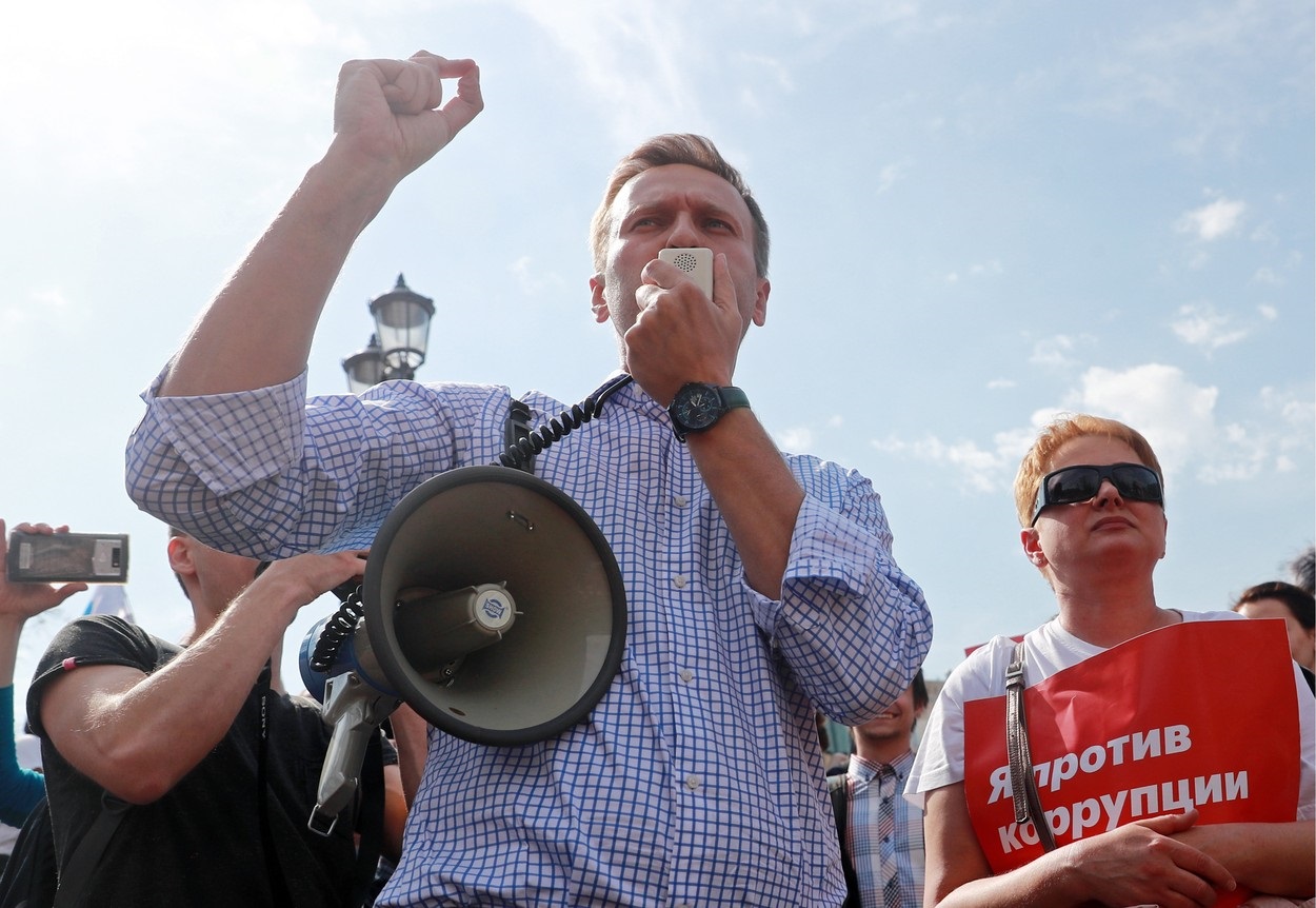 MOSCOW, RUSSIA - MAY 5, 2018: Opposition activist Alexei Navalny (C) speaks through a megaphone at an unauthorised opposition protest in Moscow's Pushkinskaya Square. Sergei Fadeichev/TASS,Image: 370649710, License: Rights-managed, Restrictions: , Model Release: no, Credit line: Sergei Fadeichev / TASS / Profimedia