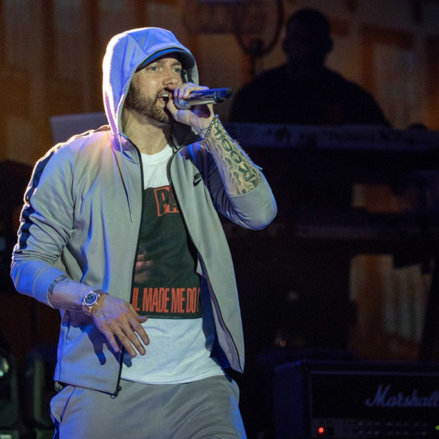 Eminem na nastupu tijekom Bonnaroo Music Festivala