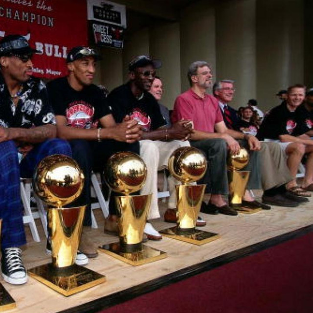 Šampionska generacija Chicago Bullsa sezone 1997/98