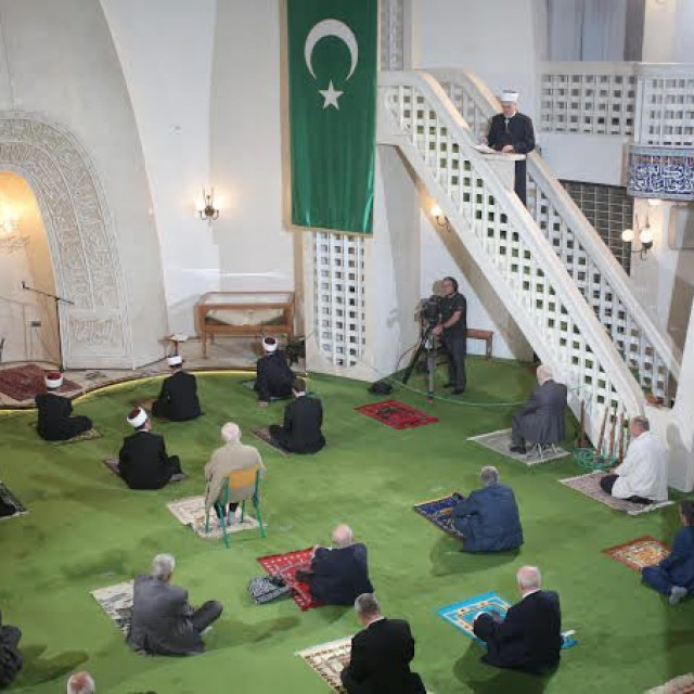 Ramazanski bajram u zagrebačkoj džamiji