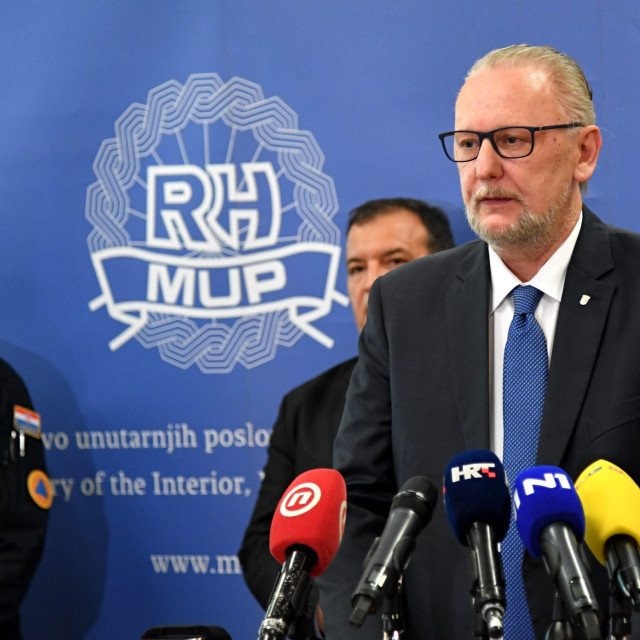 Potpredsjednik Vlade RH Davor Božinović potpisao je Ugovor o dodjeli bespovratnih sredstava za Sustav za rano upozoravanje i upravljanje krizama