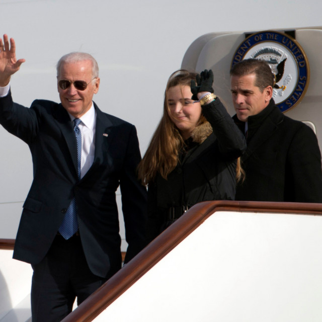 Bivši potpredsjednik SAD-a Joe Biden i njegov sin Hunter Biden