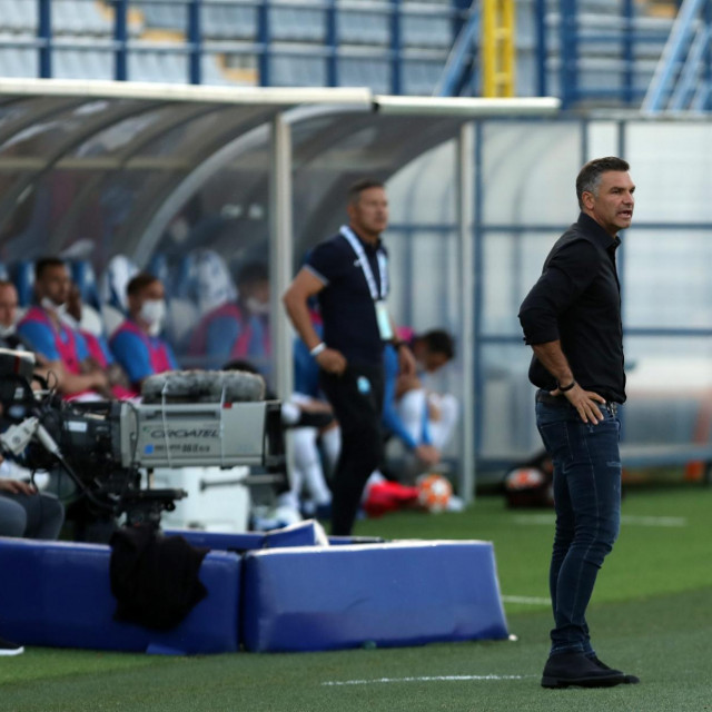 Trener Slavena Tomslav Stipić tijekom utakmice