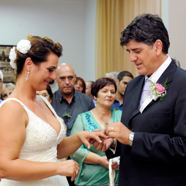 Vjenčanje Ive Amulića i Sandre Kekez, koji ovih dana odbrojavaju do dolaska kćerkice na svijet.