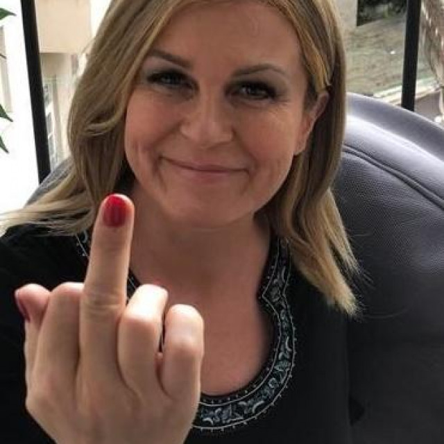 I Kolinda Grabar-Kitarović je pokazala prst Miroslavu Škori