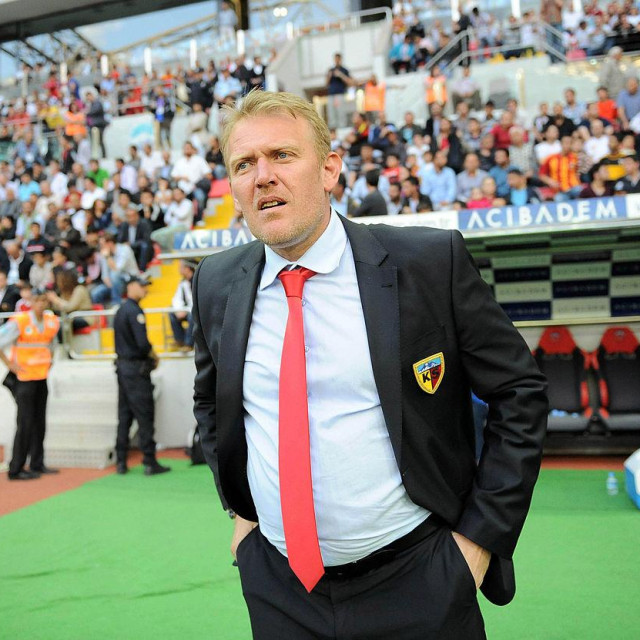 Robert Prosinečki bi nakon turske lige mogao završiti u HNL-u