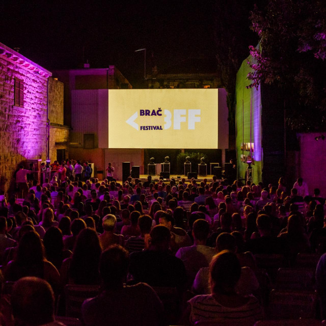 Brač Film Festival održava se u ljetnom kinu u Supetru